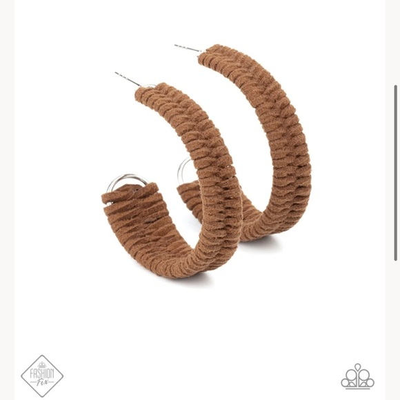 Rural Guru - brown earring. NWT - Picture 2 of 3